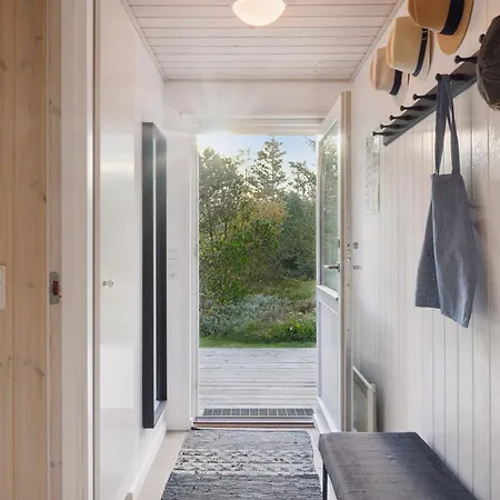 1066 Holiday home