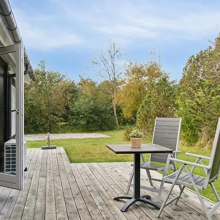 1066 Holiday home *