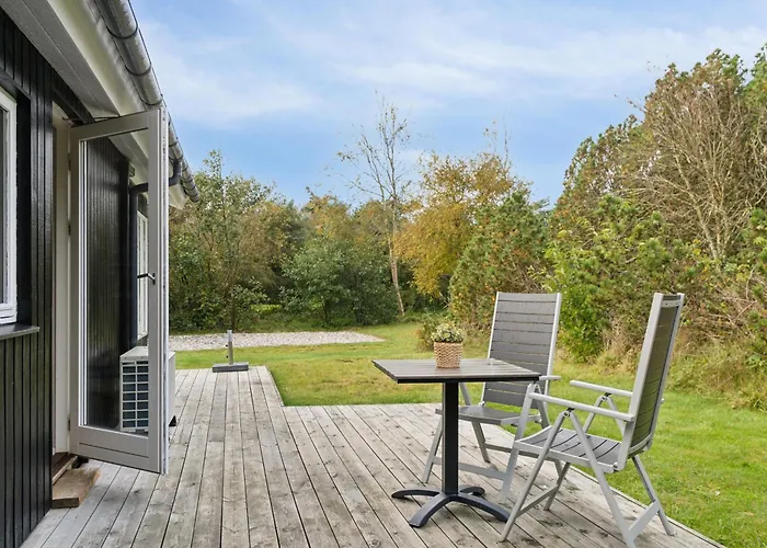 1066 Hébergement de vacances *